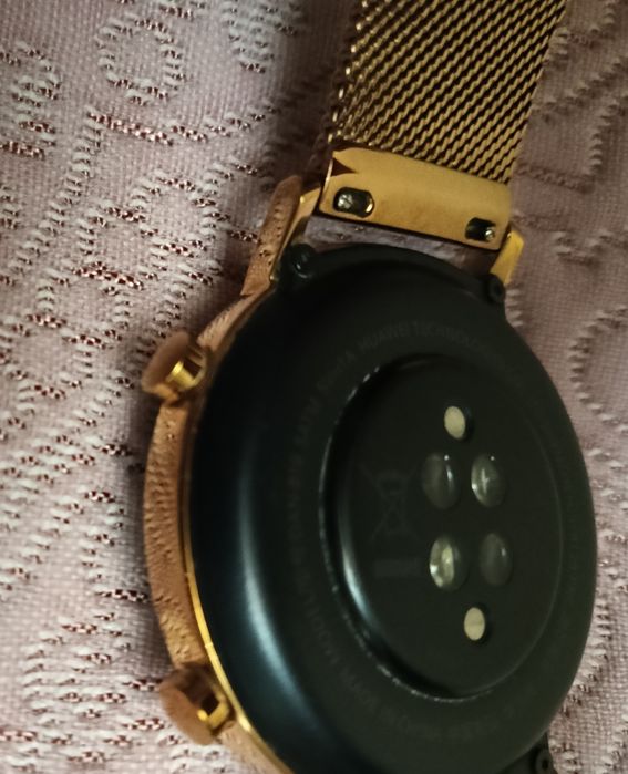 Смарт часовник Huawei gt2