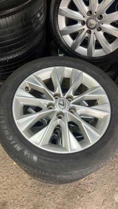 Диски с резиной Тойота