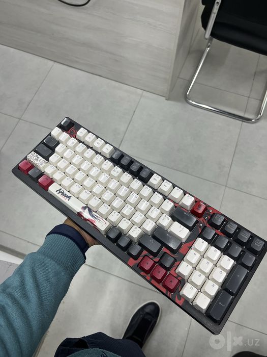 Bloody s98 rgb naraka клавиатура механическая Русская Раскладка
