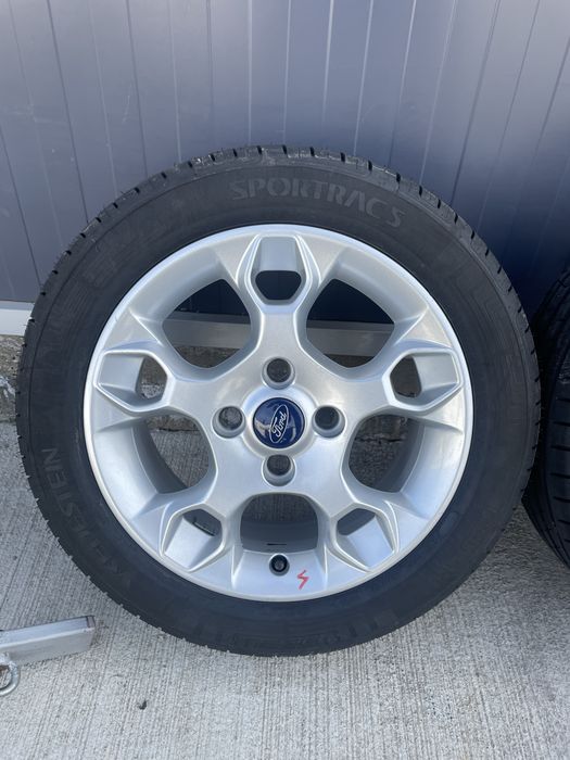Jante aliaj Ford Fiesta R15