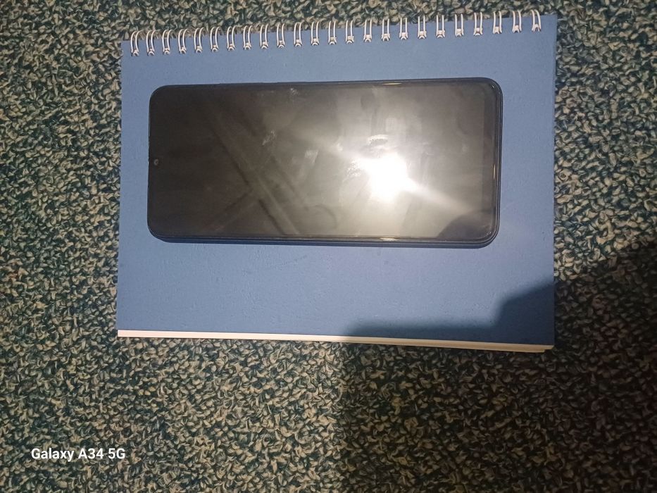 Telefon sotiladi