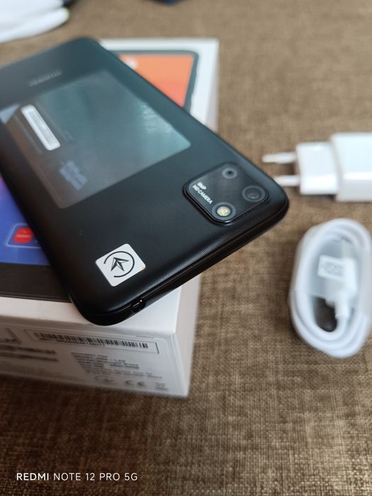 Смартфон Huawei Y5P телефон