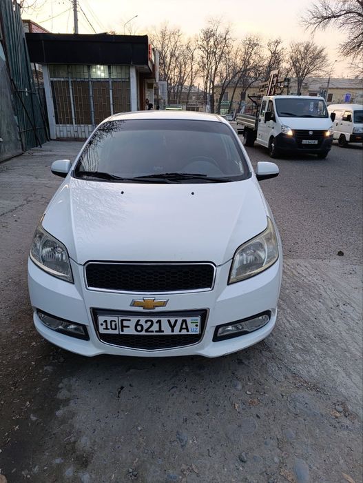 Нексия 3,пробеги 288000 км булган 2018йилги автомат каробкали сотилади