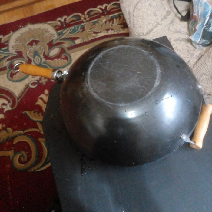 Сковорода вок  б/у