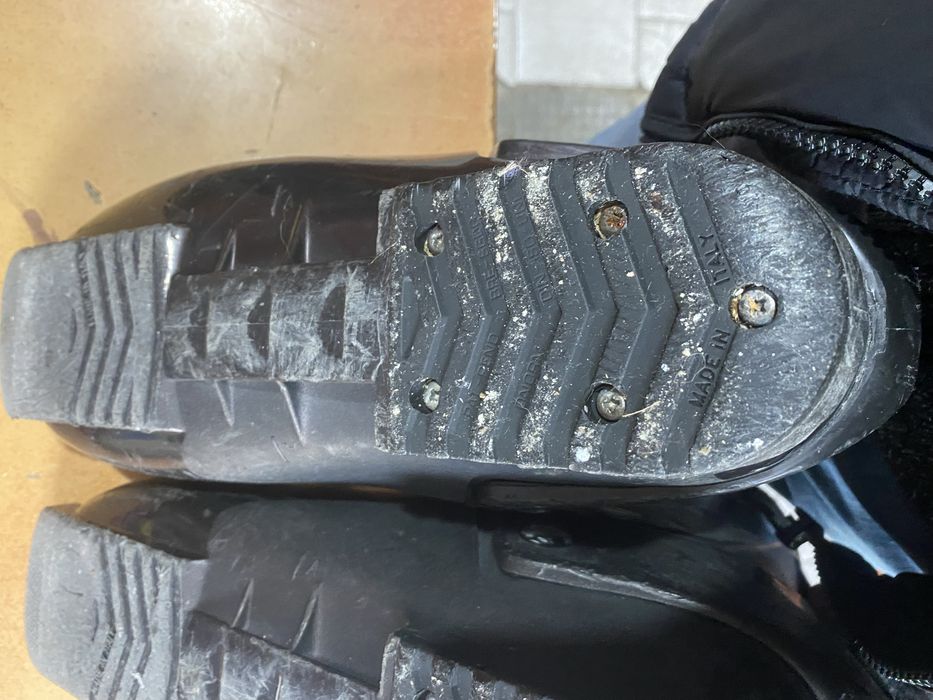 Обувки за ски Salomon Evolution 7.9