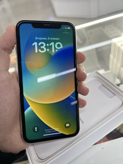 Продам Iphone 11 64gb