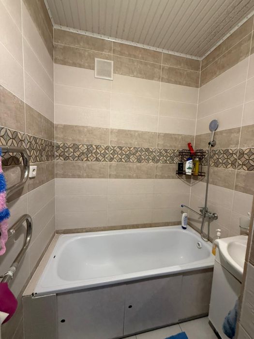 Сдам квартиру 2-х комнатный