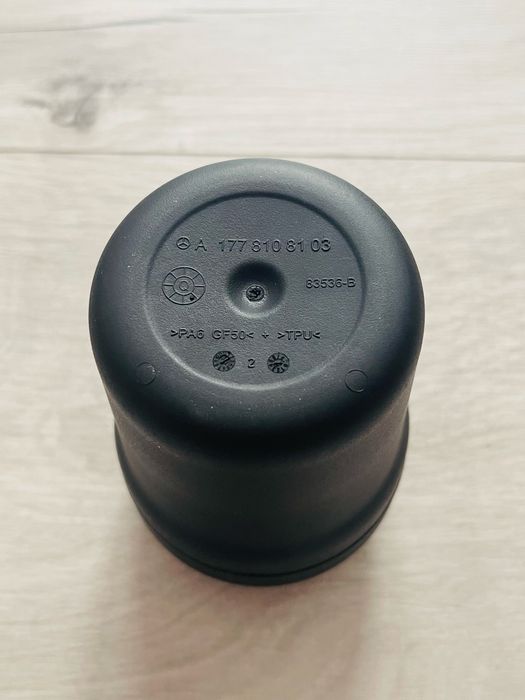 Оригинален пепелник за Mercedes