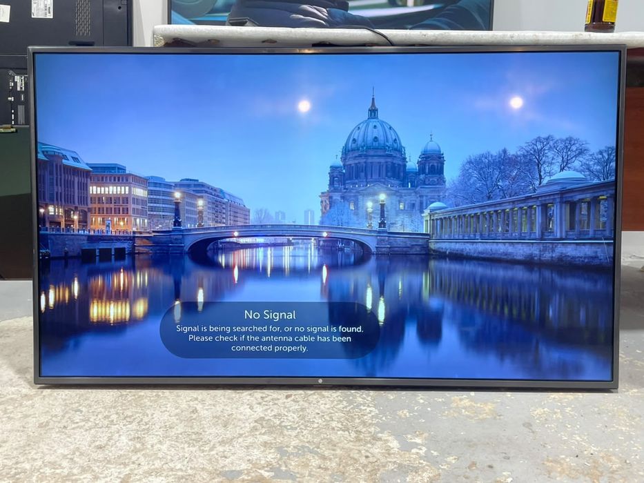 Продается телевизор LG диагональ 55
