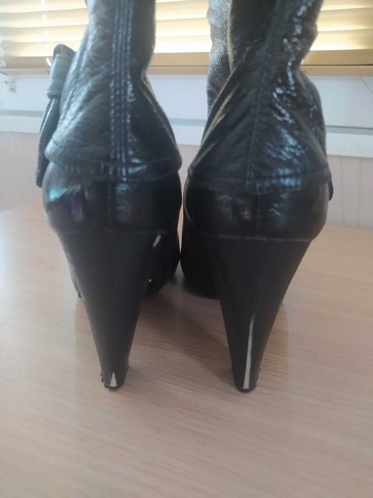 Дамски Боти в Черно размери 39 и 40