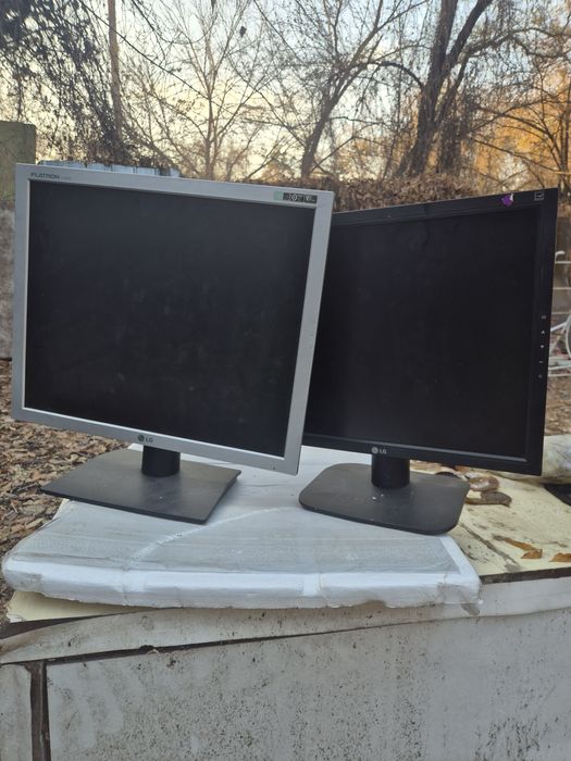Мониторы для компьютера б/у
