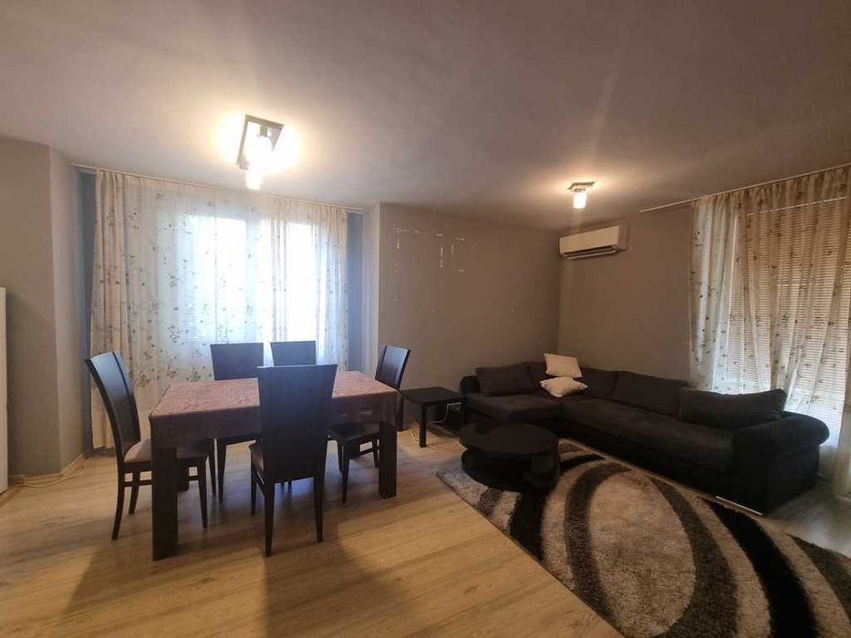 Продава се Тристаен апартамент в Благоевград, Широк център - 102 кв.м за 1373 €/кв.м - Снимка #3