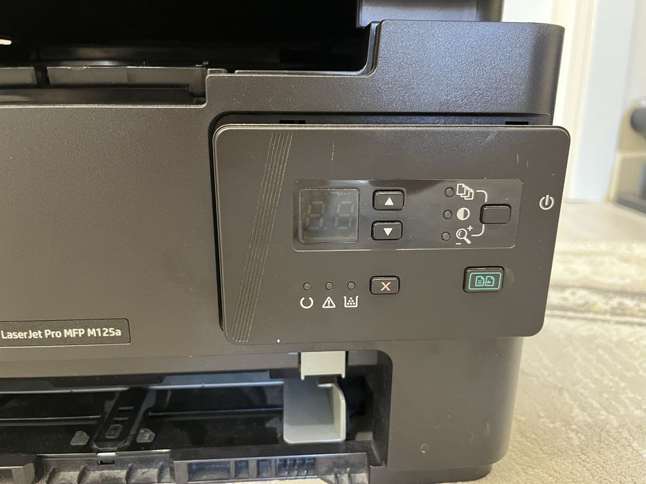 Продается HP LaserJet Pro MFP M125a в идеальном состоянии