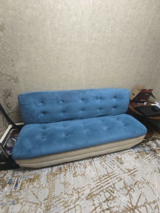 Продается отличный диван