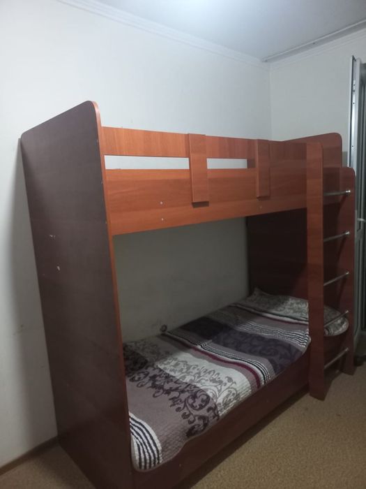 Двухярусная кровать