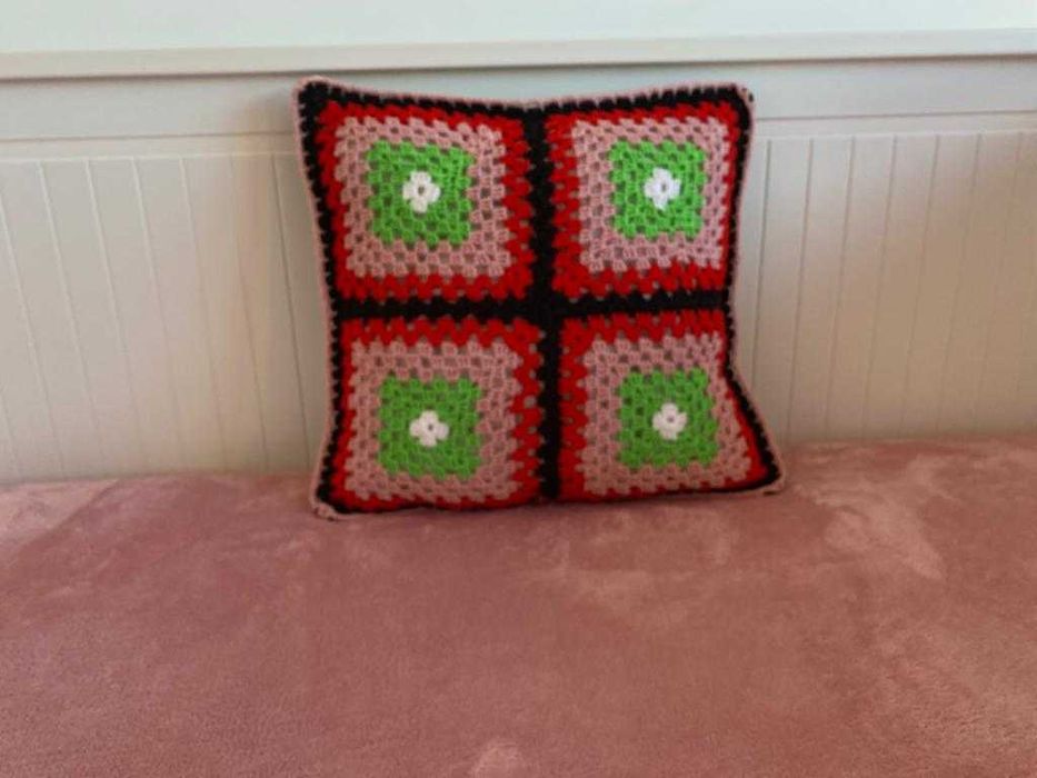 Fata de perna crosetata manual, 35x35cm, acrilic anti-pilling