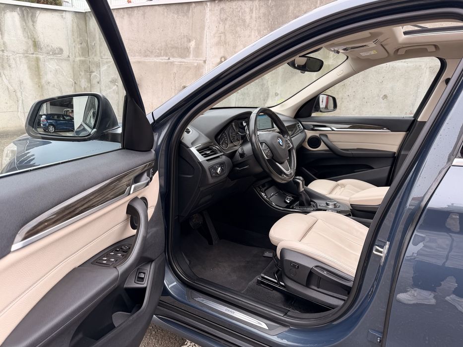 BMW X1 2.0 150cp Head-ul/Panoramic/Faruri led/ Scaune incalzite