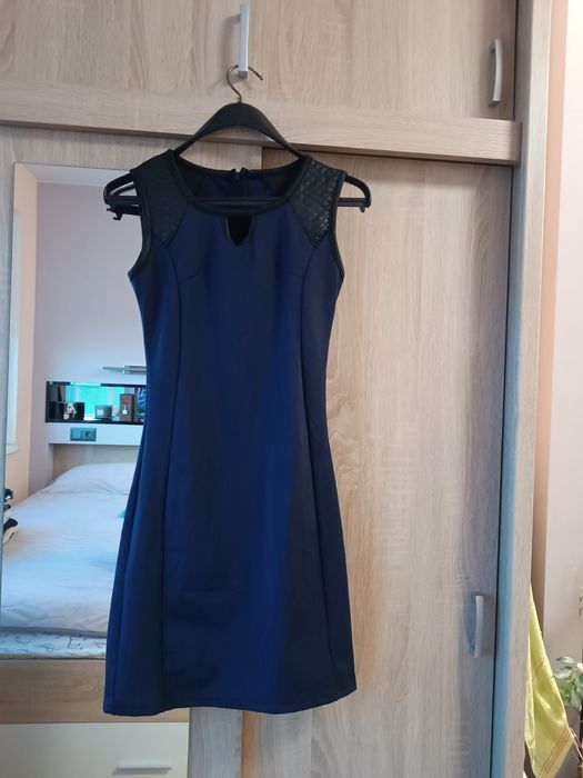 Дамски рокли и туники