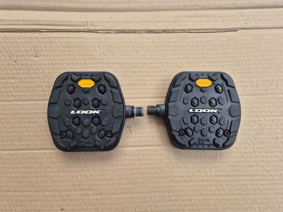 Pedale SPD Shimano PD-M324 si Look Trial Grip cu vibram negru, MTB