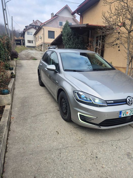 VOLKSWAGEN e-Golf 2018 — imagine 2