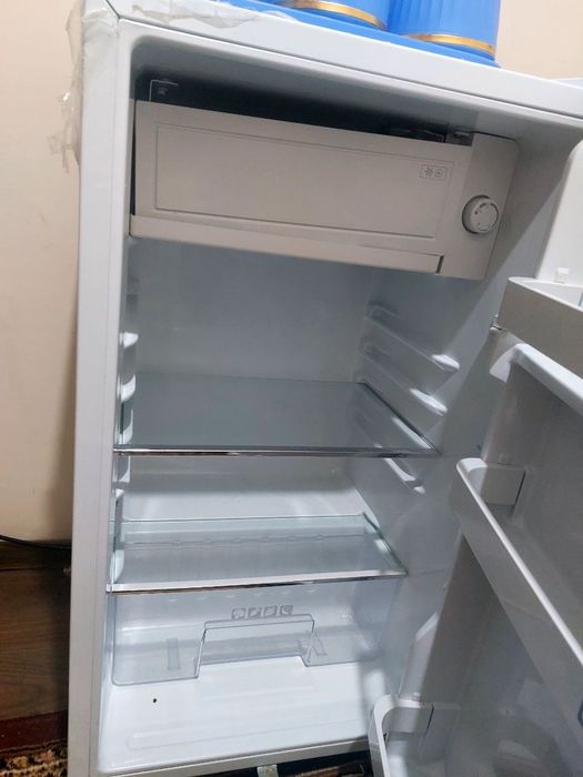 Холодильник б/у хорошем состояний