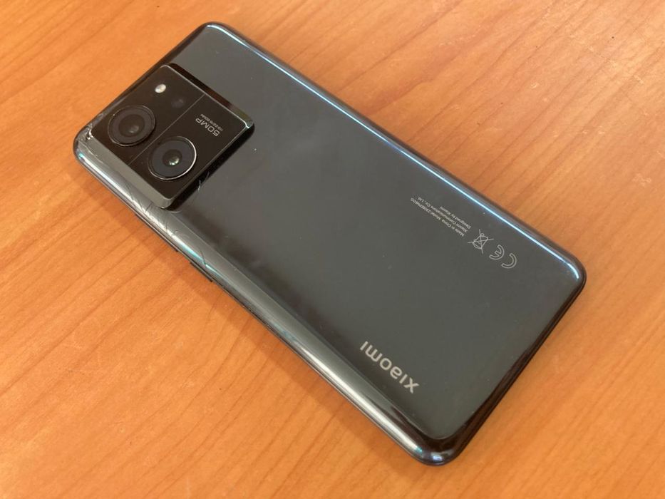 Продам Xiaomi 13t