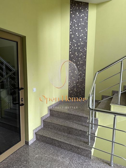 Дава се под наем Офис в Пловдив, Индустриална зона - Север - 124 кв.м за 714 € - Снимка #1