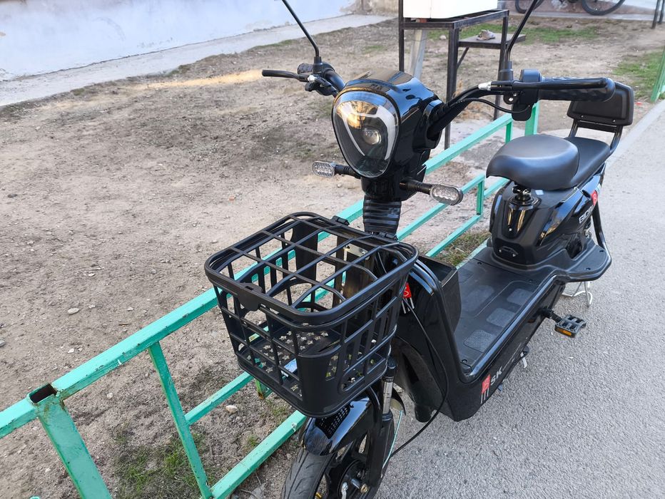 Продам электро велосипед sk8