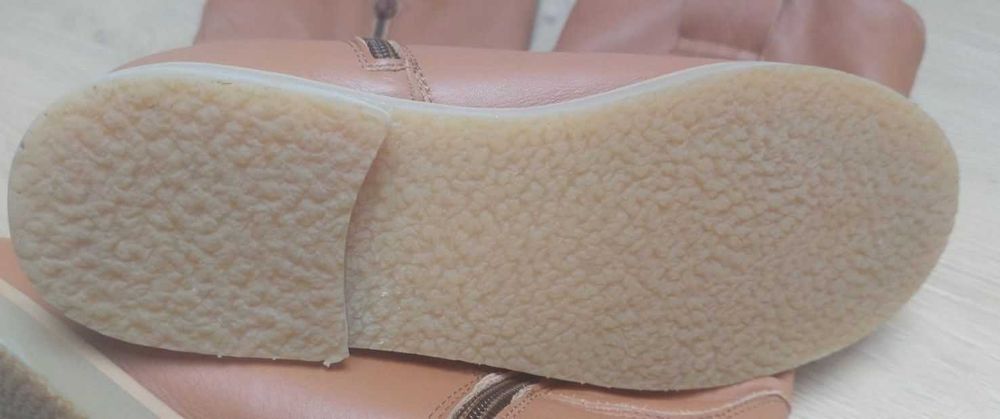 Cizme fete, din piele, imblanite, de Zara