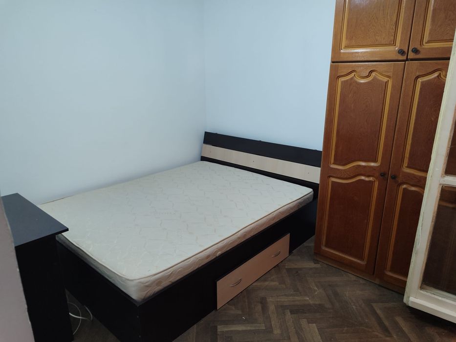 Închiriez ap.  2 camere - Str. Republicii
