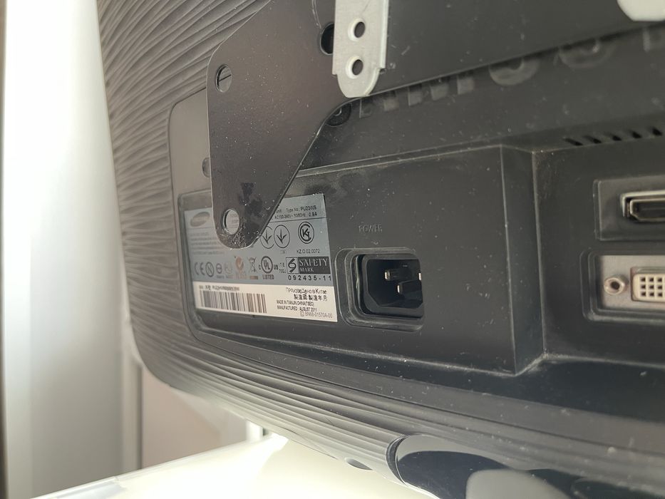 Монитор Samsung хороший