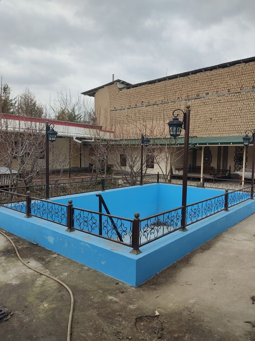 Продаётся дом 8 соток.