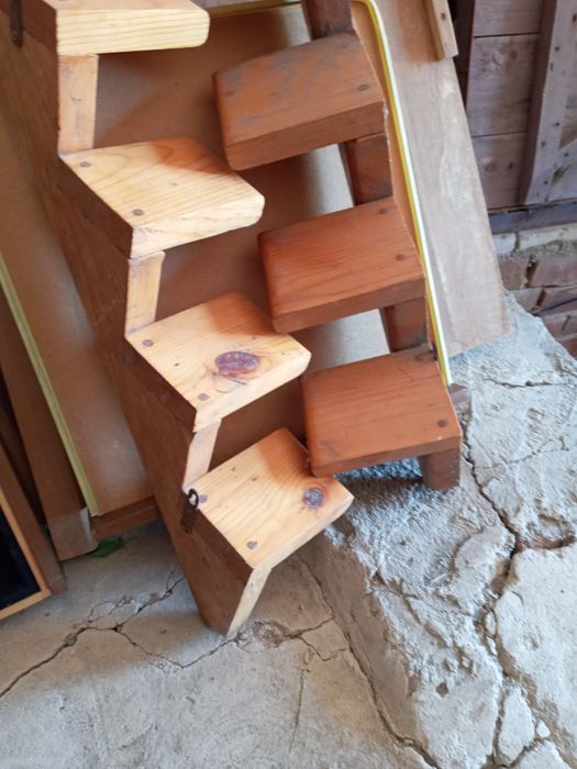 Подставки под цветы