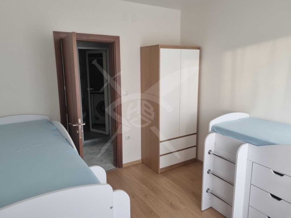 Дава се под наем Тристаен апартамент в Пловдив, Южен - 82 кв.м за 714 € - Снимка #9