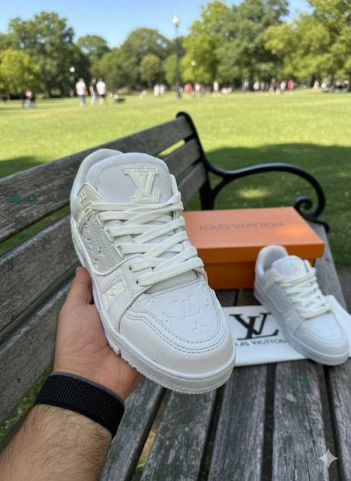 Adidasi LV Trainers Alb - Produs Full Box Premium