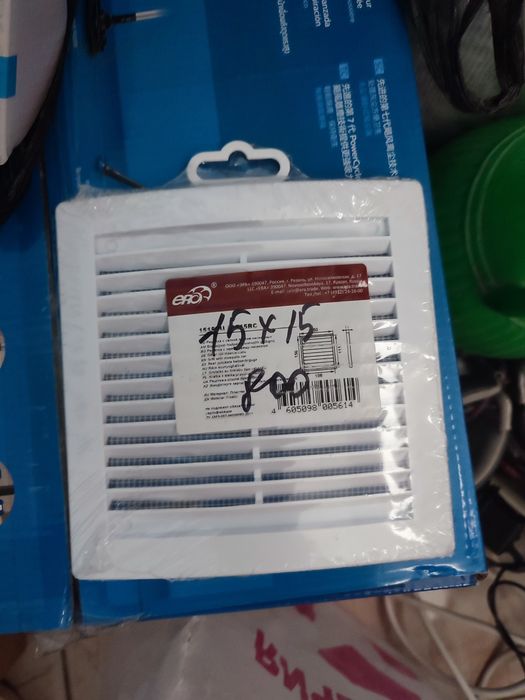 Решетка на вытяжку