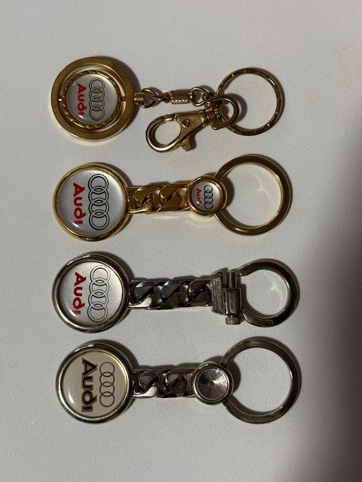 Комплект ключодържатели на Audi