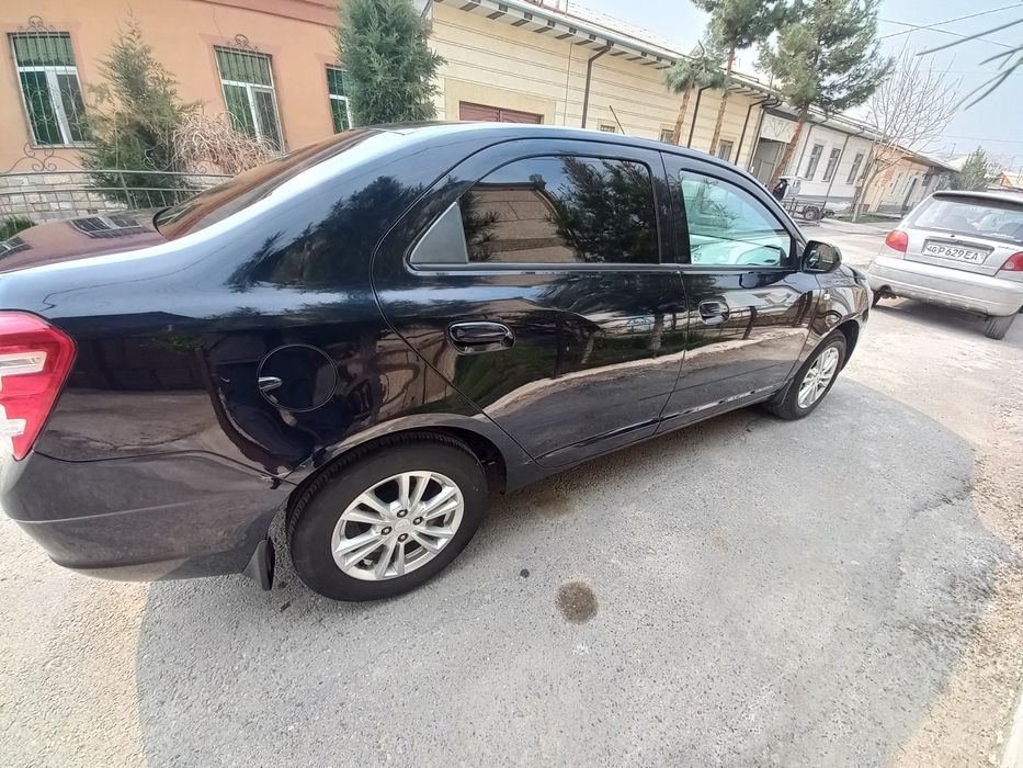 Машина в Фергане