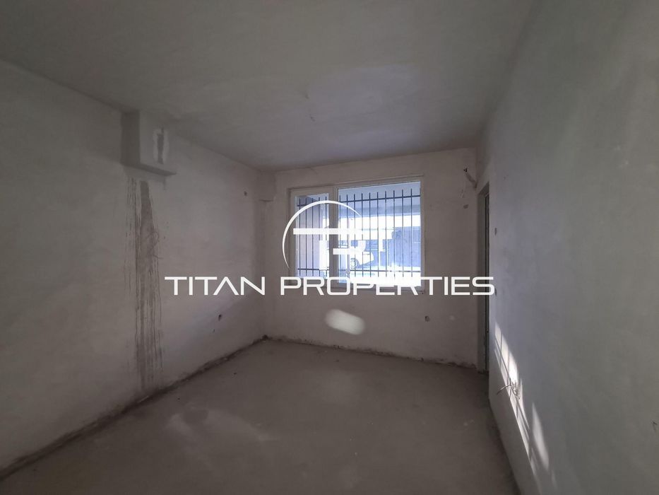 Тристаен апартамент за продажба в кв. Каменица 2