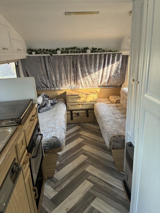 Elddis каравана