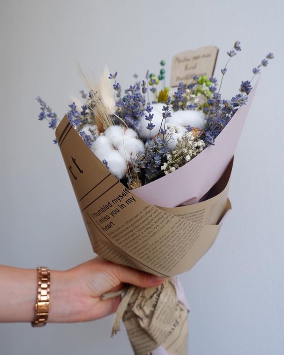 Buchet cu lavanda și bumbac