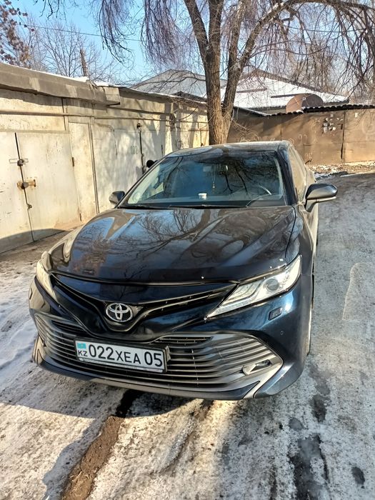 Тойота Камри 70 СРОЧНО ПРОДАЮ