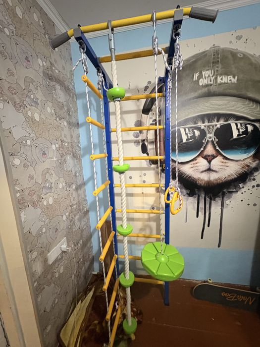 Шведская стенка в идеальном состоянии