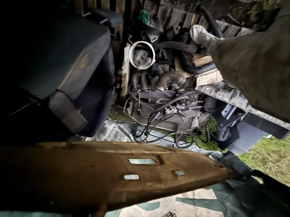 Спринтер 312 на части