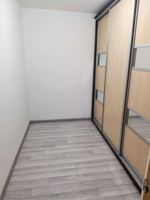 Продам светлую квартиру