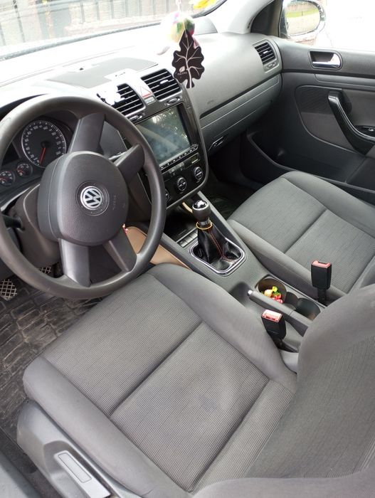 VOLKSWAGEN Golf 2005 — imagine 4