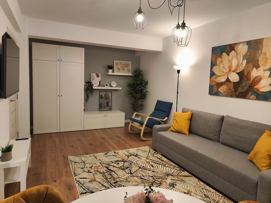PF inchiriez apartament 2 camere decomandat CUG - Str Pepinierii