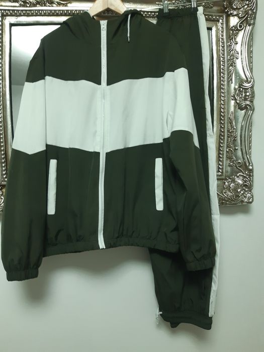 Gecii lungi de femei