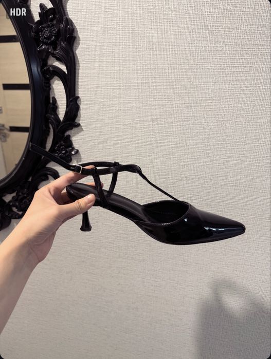 продам лодочки 36-37р