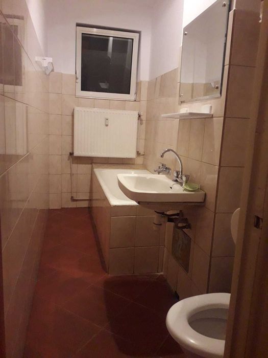 Garsoniera de inchiriat zona Mega Mall